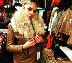 tan-colored-slim-fit-womens-jacket-with-fur-collar
