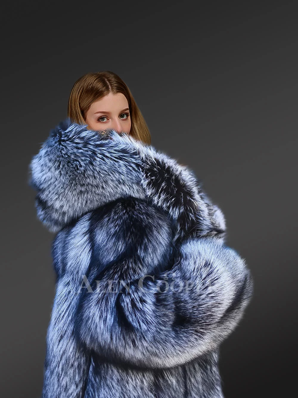 Luxury Women Genuine Mink Fur Coats With Lapel Sliver Fox Fur