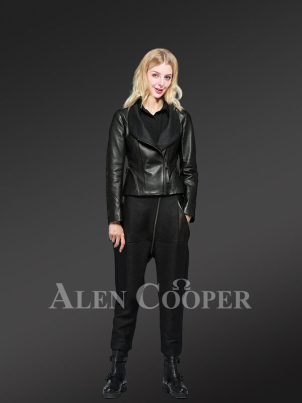 Women’s Zippered Biker Crop Jacket in Black - Image 2